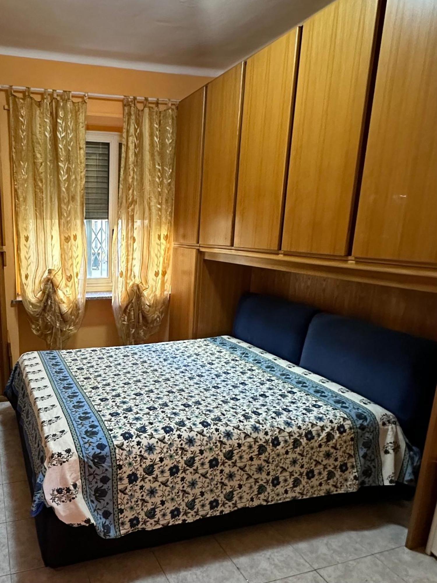 Affittacamere Torino - Private Rooms - H24 Self Check-In Стая снимка
